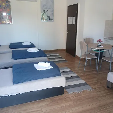 Birs Vendeghaz Oda ve Kahvaltı